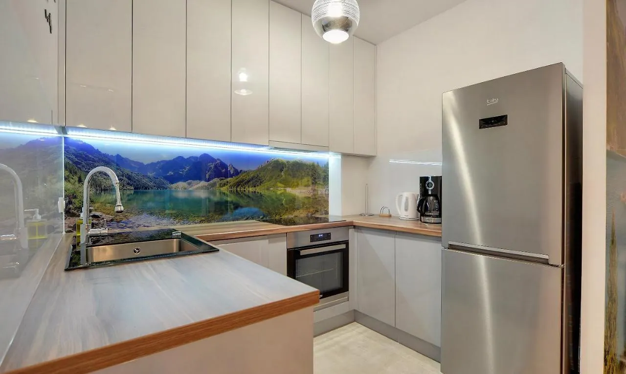 Subtelne I Stylowe Apartamenty Sun Seasons 24 W Karpaczu Z Umeblowanym Balkonem By Noclegi Renters Karpacz