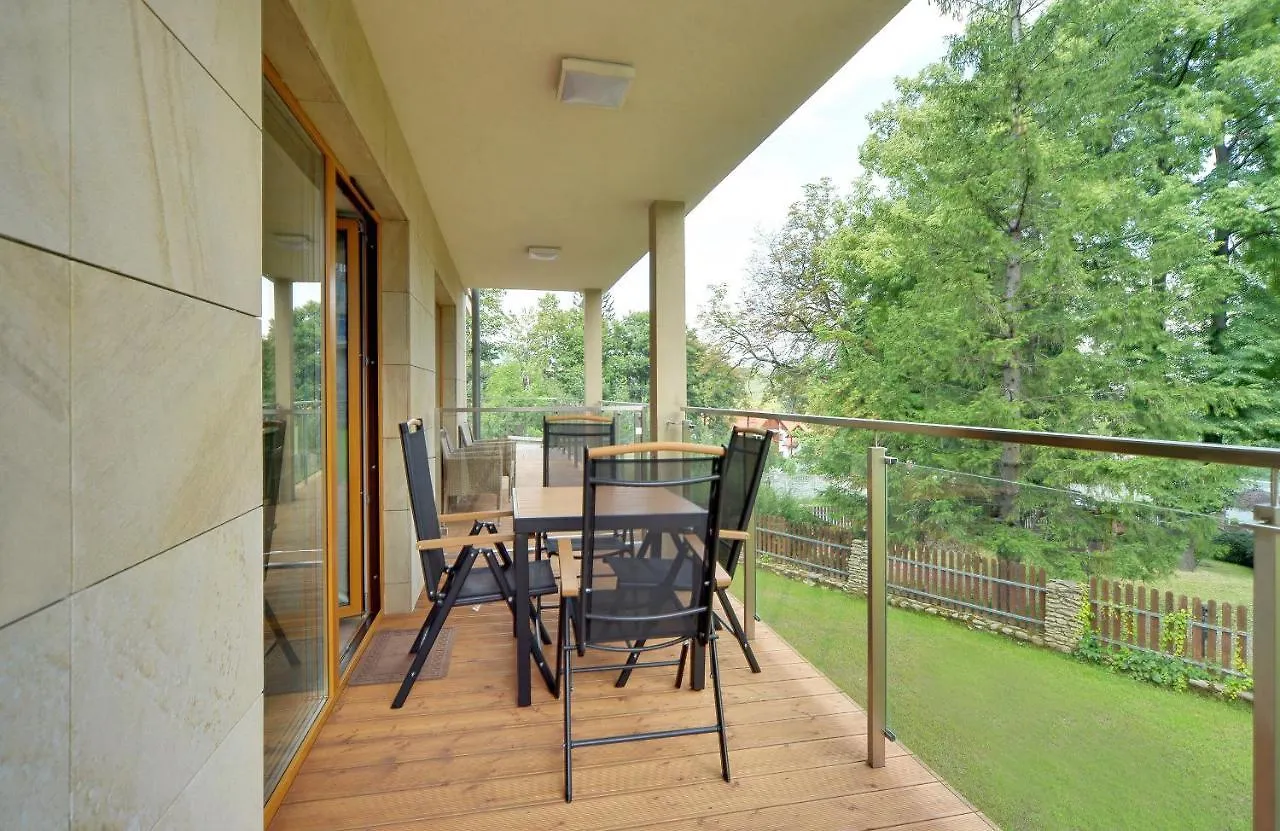 Subtelne I Stylowe Apartamenty Sun Seasons 24 W Karpaczu Z Umeblowanym Balkonem By Noclegi Renters