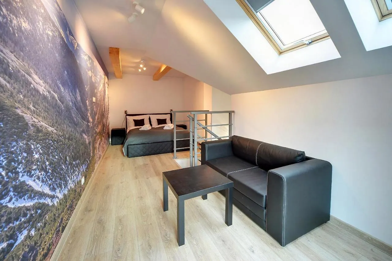 Apartamento Subtelne I Stylowe Apartamenty Sun Seasons 24 W Karpaczu Z Umeblowanym Balkonem By Noclegi Renters Polonia
