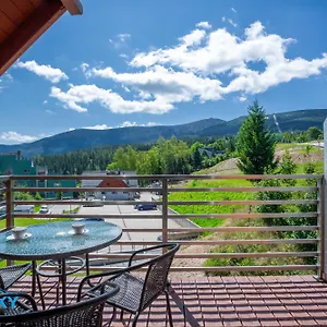 Apartament Bluesky - Karkonoska 13, Z Widokiem Na Gory, Blisko Szlakow I Wyciagow, W Zielonej Okolicy, Karpacz